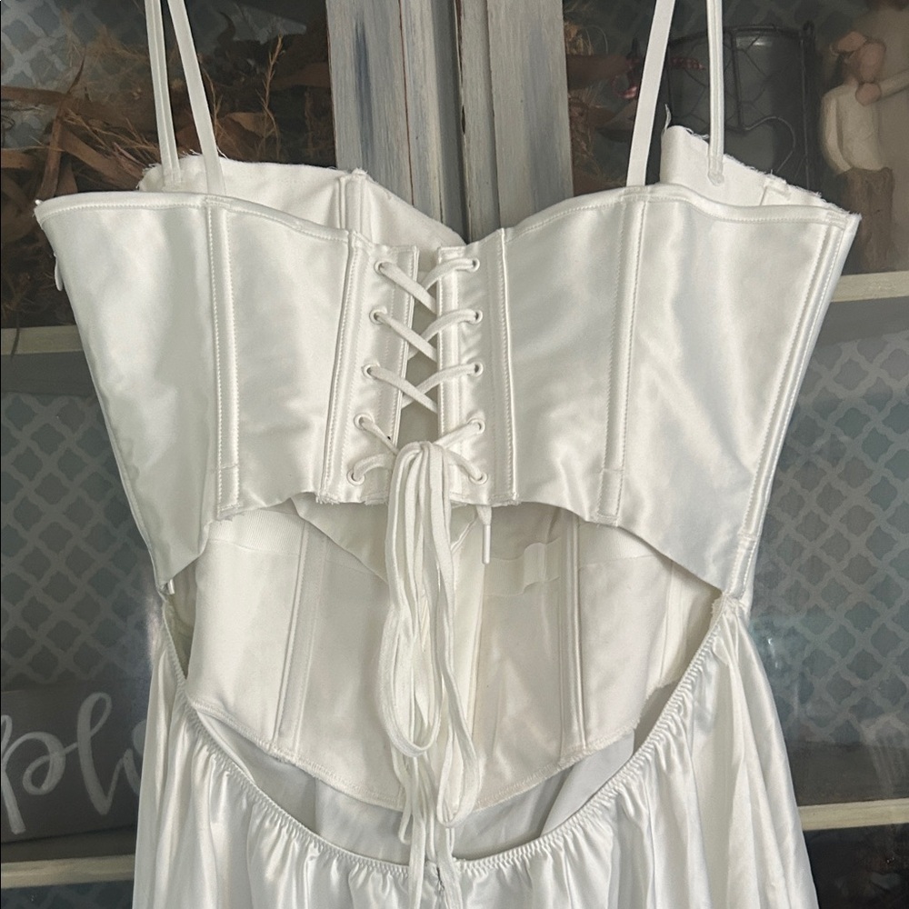 Skims White dress - Picture 3 of 8
